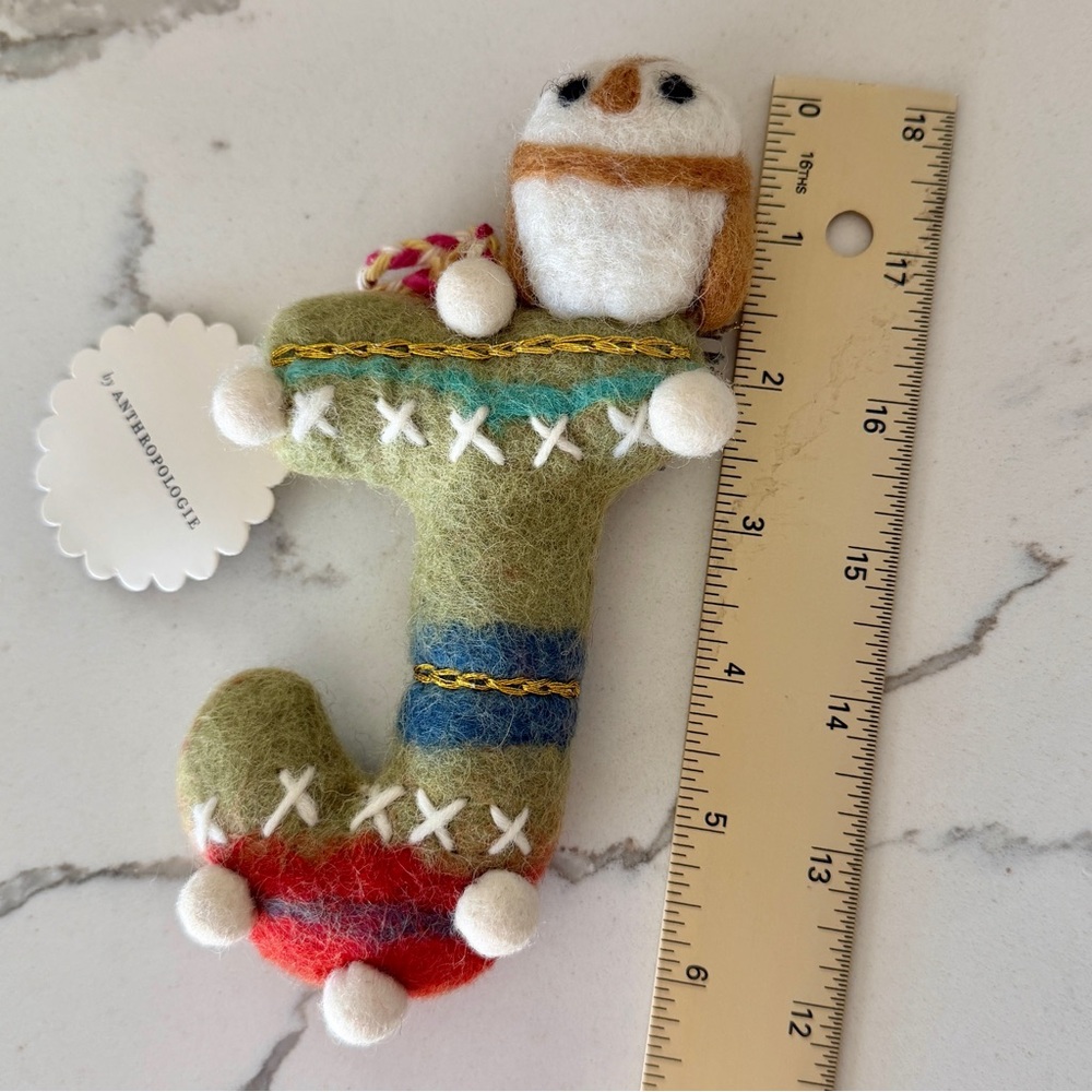 🦉 ANTHROPOLOGIE Letter J Monogram Forest Friends Felted Christmas Ornament - Picture 8 of 8